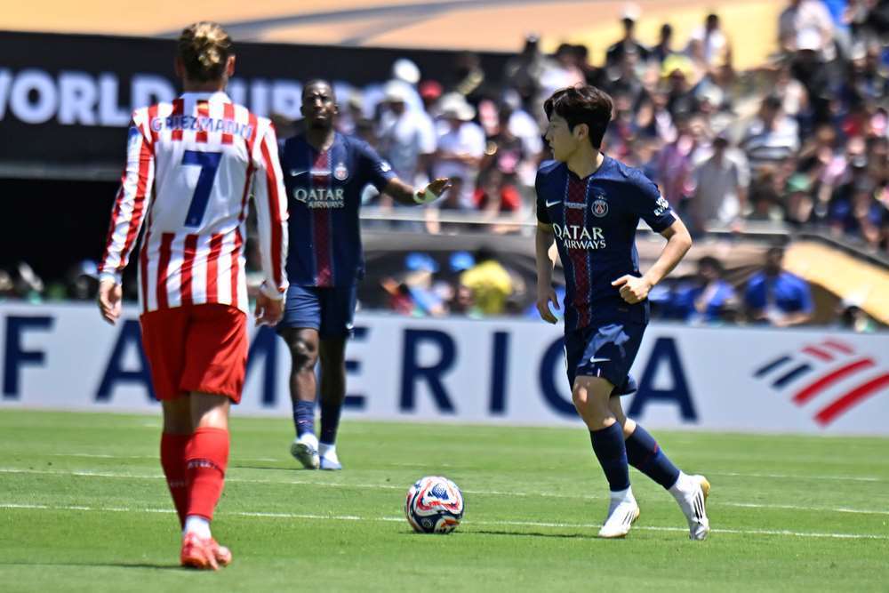 开云体育最新网址-浓眉哥重要时刻锐不可当，巴黎圣日耳曼带队取胜！再创辉煌时刻-开云体育最新网址