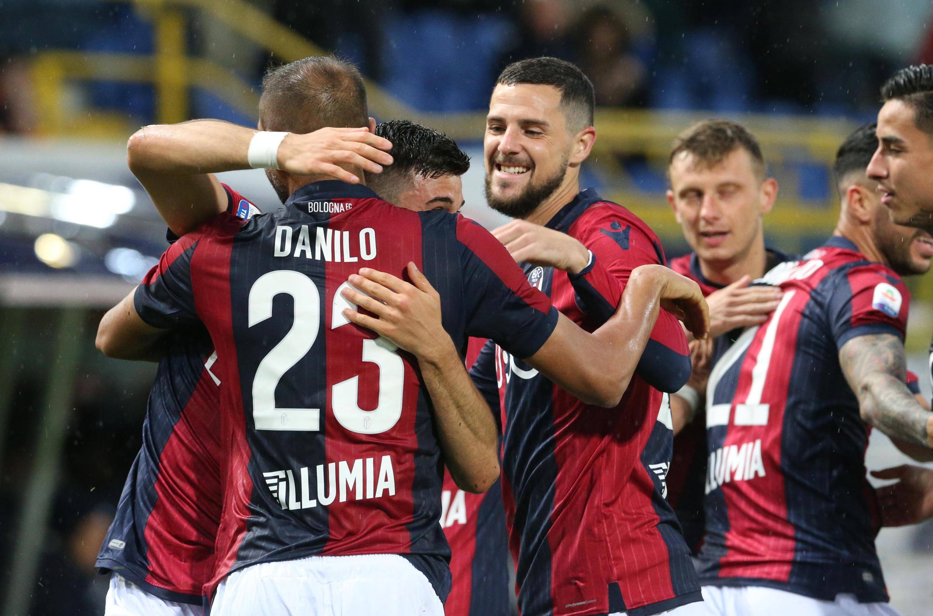 里程碑夜AC米兰战术微调；亚冠赛前刷纪录；底气十足；高层口径保持一致的简单介绍