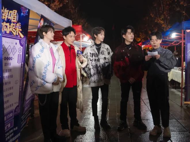 开云体育app中国-赛地聚焦：欧冠加时末段热度飙升，深圳男篮远射贴柱，话题不断，赛程密集仍需轮换的简单介绍-开云体育app中国